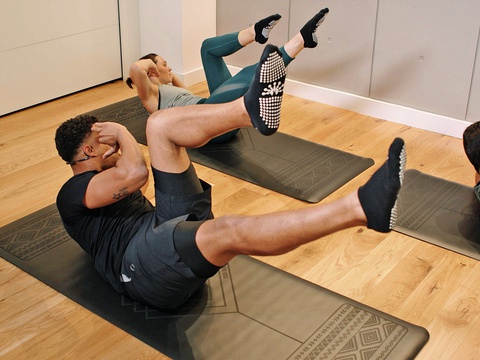 Intermediate Dynamic Bodyweight Pilates 7